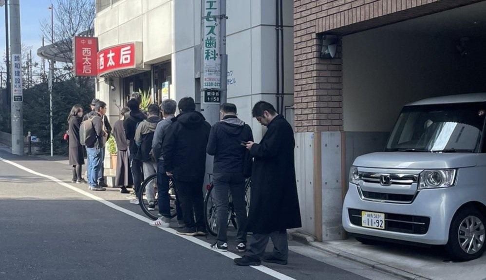 事件後食肆反而吸引更多人光顧。(X)