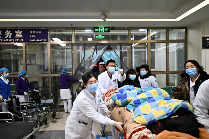 甘肅有86人喪生,96人受傷;青海省海東市有9死124人傷。(X)