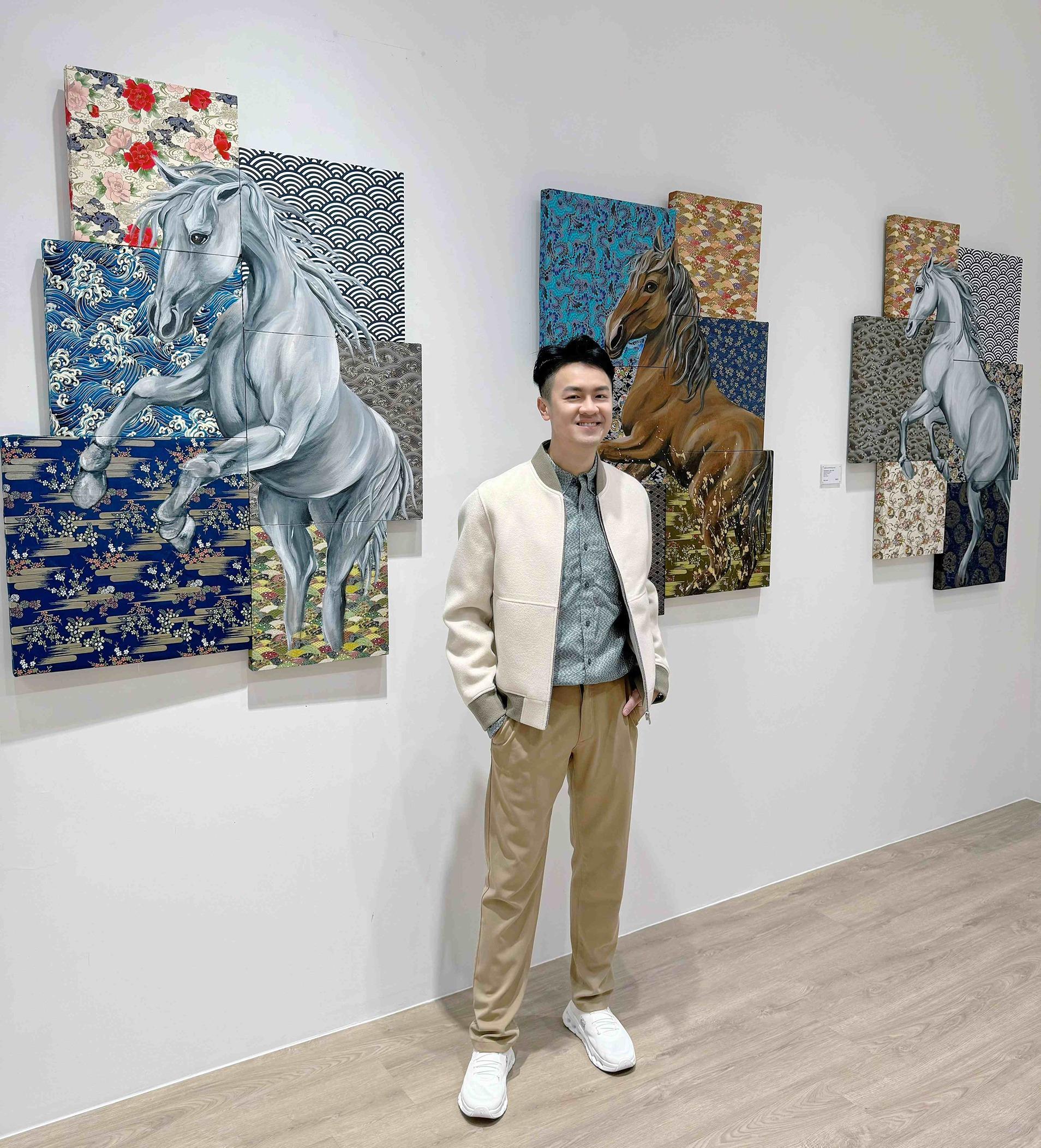 LeonLollipop「Fortunate Visionary」跨年藝術展覽,焦點包括以駿馬為主題的最新「八駿圖Horse Mosaic」系列。