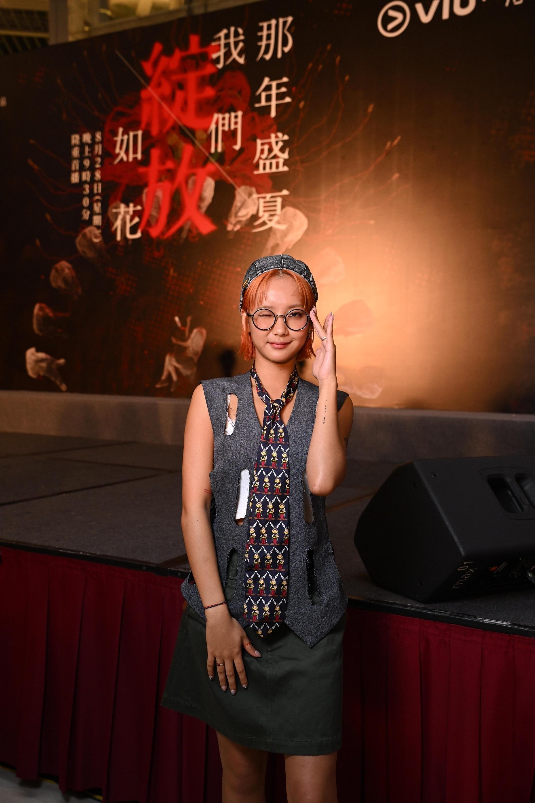 屬馬代表藝人COLLAR Marf 2002年