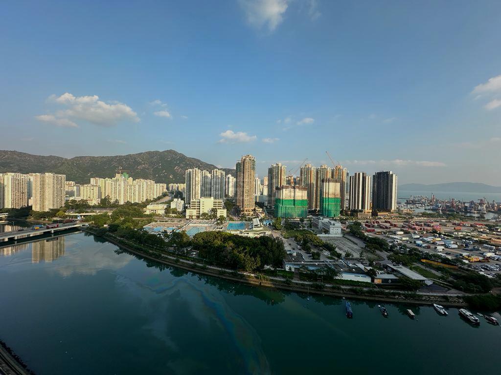 單位享高層河海雙景,屬罕有放盤。(代理提供)