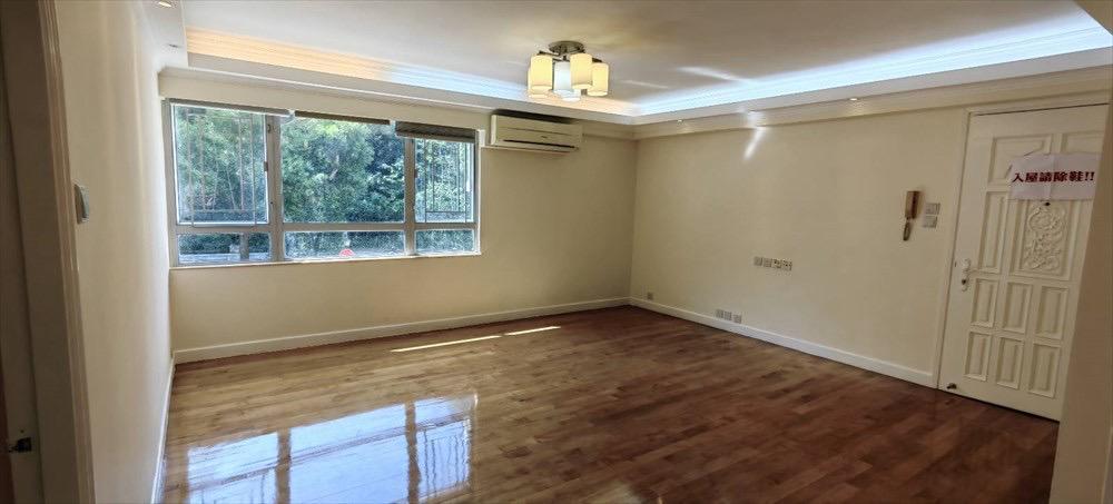 單位裝修企理,大廳間隔闊落實用。(代理提供)