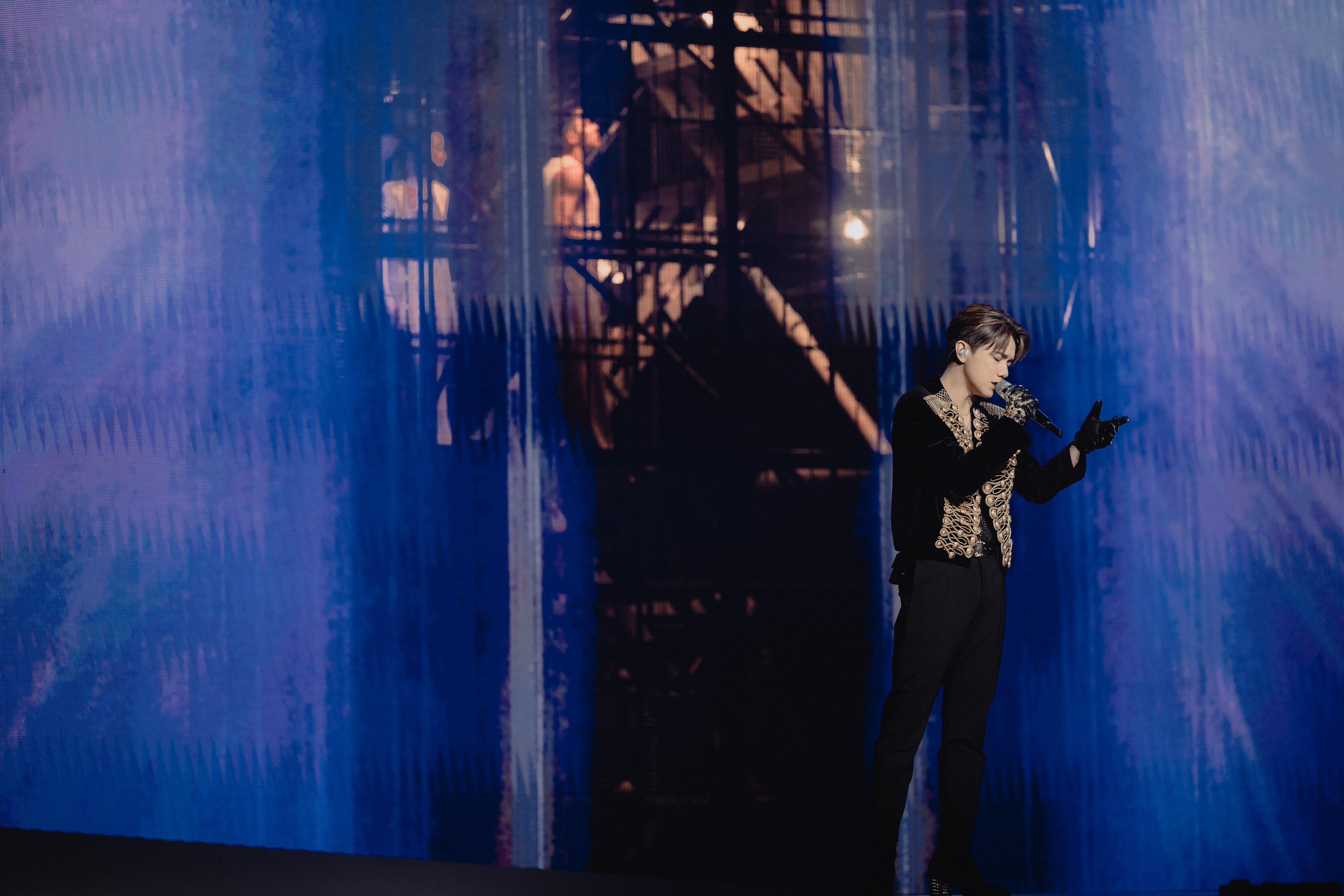 張敬軒於澳門倫敦人酒店舉行《The Prime Classics張敬軒澳門演唱會》。