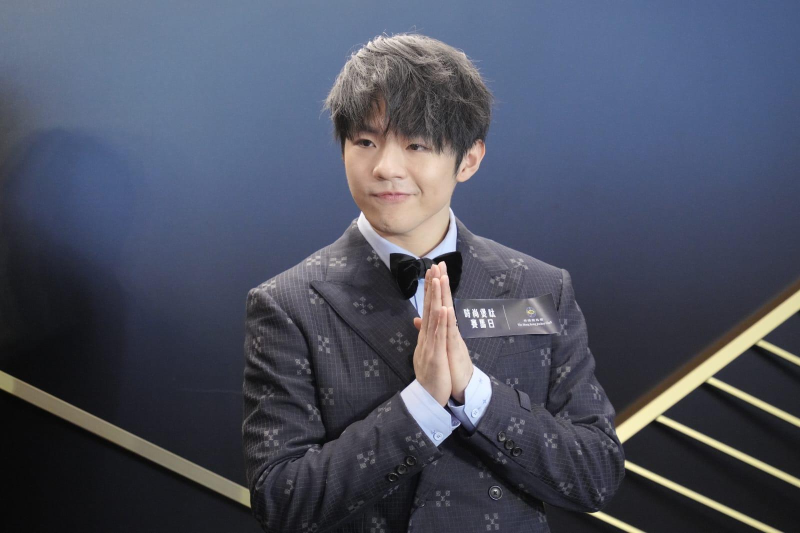 麗英直認是忠實Hellosss,想邀請陳卓賢拍瘋狂MV。