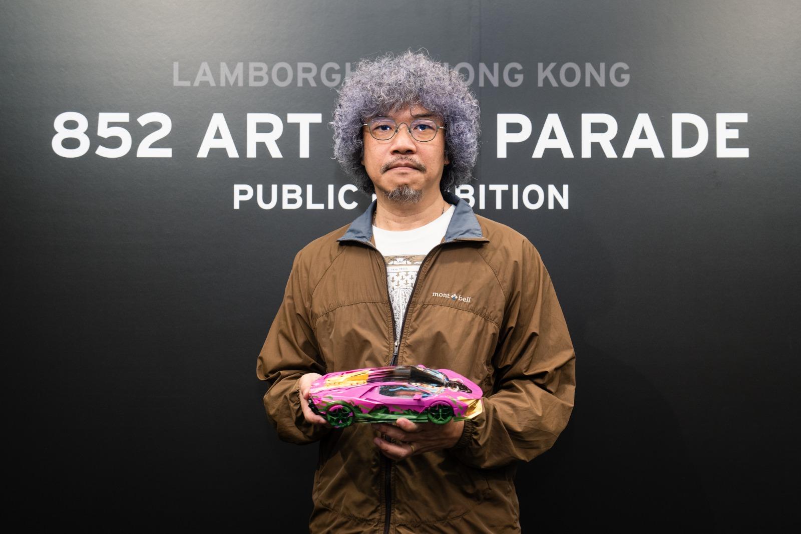 漫畫家利志達為是次活動創作藝術車。