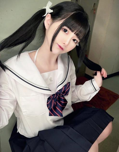 21歲的日本AV女優橫宮七海傳數日前離世,懷疑家庭問題引致情緒病發(橫宮七海IG)