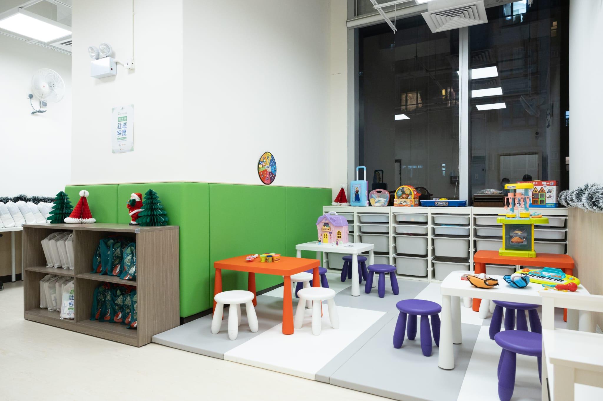 深水埗社區客廳開幕。