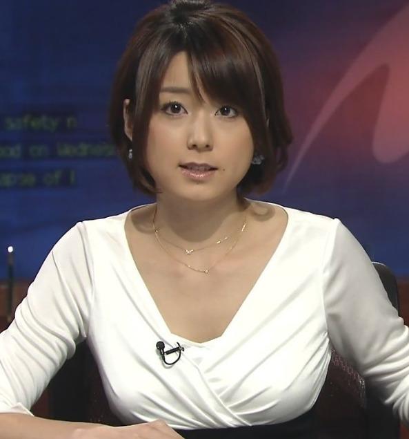 日本美女主播秋元優里被指多次外遇,在2018年與生田龍聖胞弟生田斗真離婚