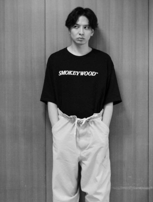 生田斗真與清野菜名於2020年結婚,男人味十足