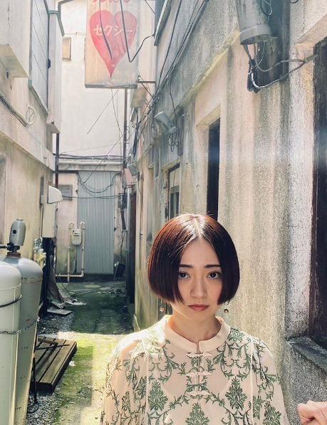 安達祐實兩次結婚都是離婚收場。(安達祐實IG)