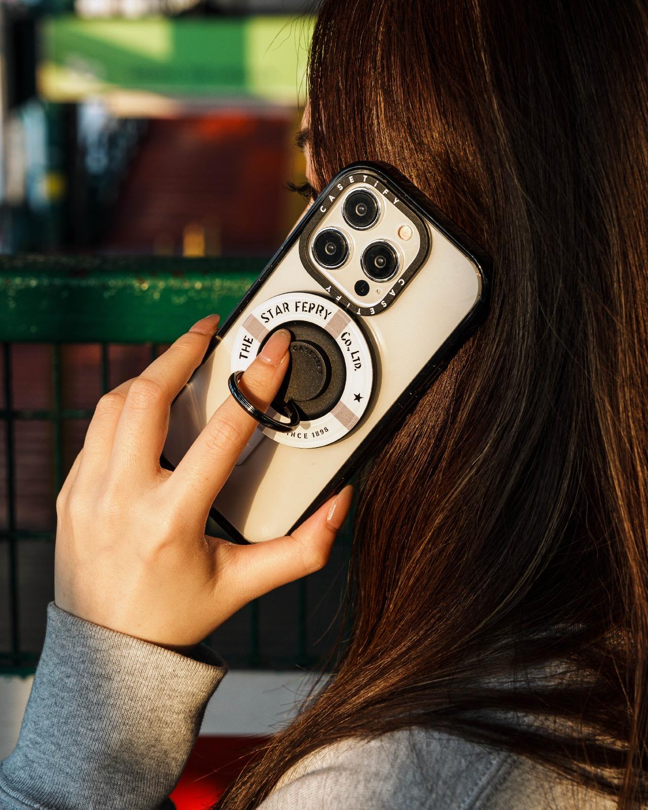 CASETiFY聯乘天星小輪推出MegaSafe充電器等,慶祝天星小輪125年