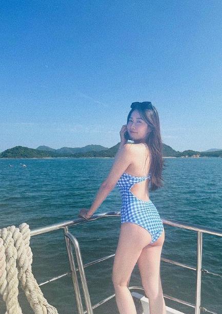 波波黃婧靈身材突出,一度於TVB多個節目中曝光(波波黃婧靈IG)