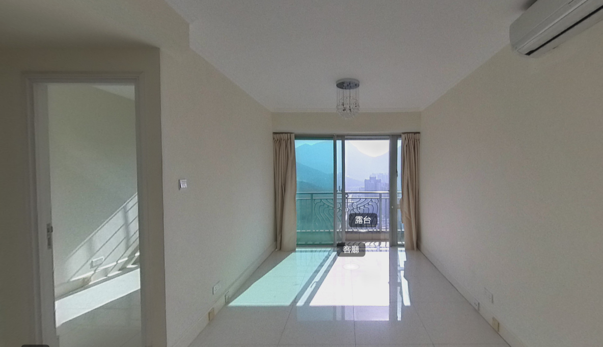 映灣園16座極高層F室間隔四正實用,附企理裝修。(代理提供)