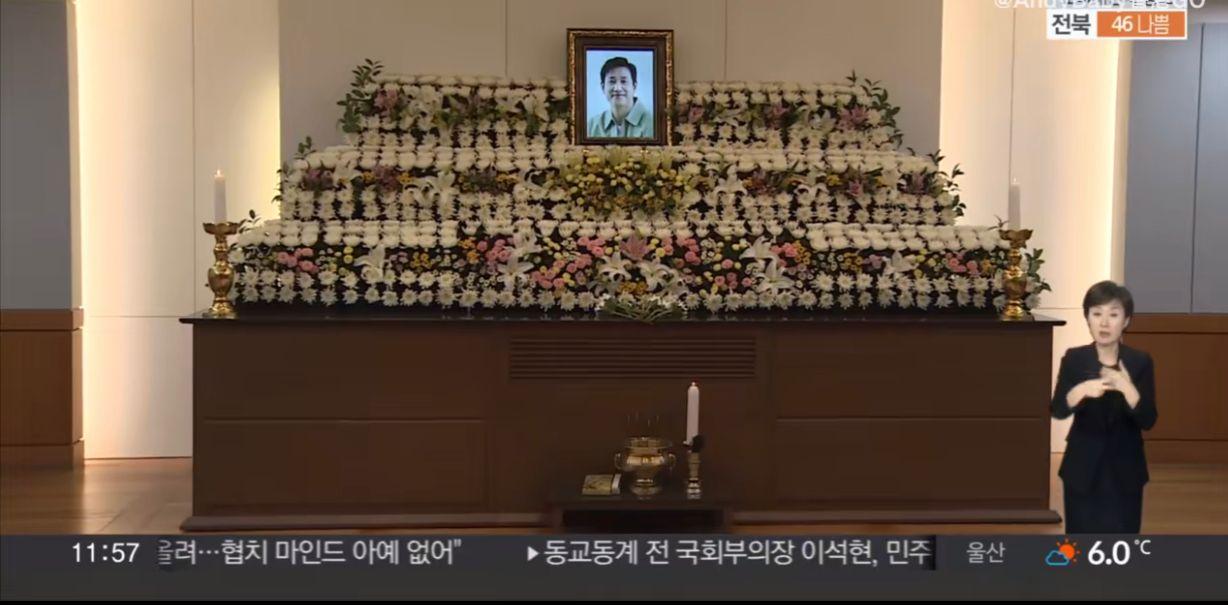 今日儀式以非公開形式進行。