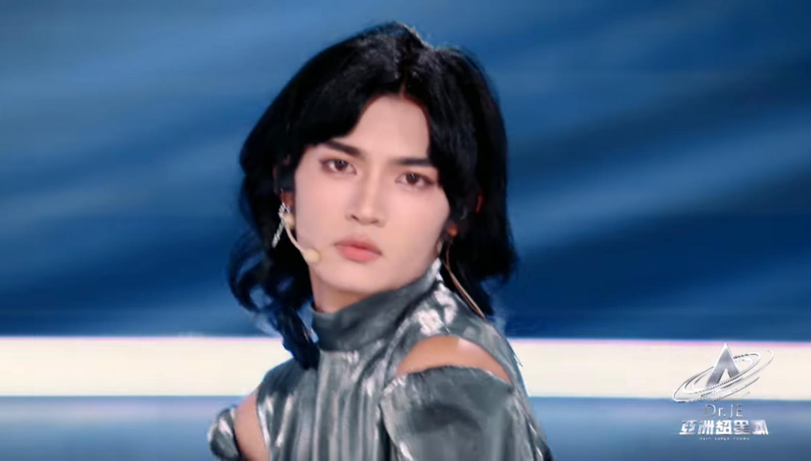 亞洲超星團|愛合Albert今年20歲,身高188cm(《亞洲超星團》截圖)