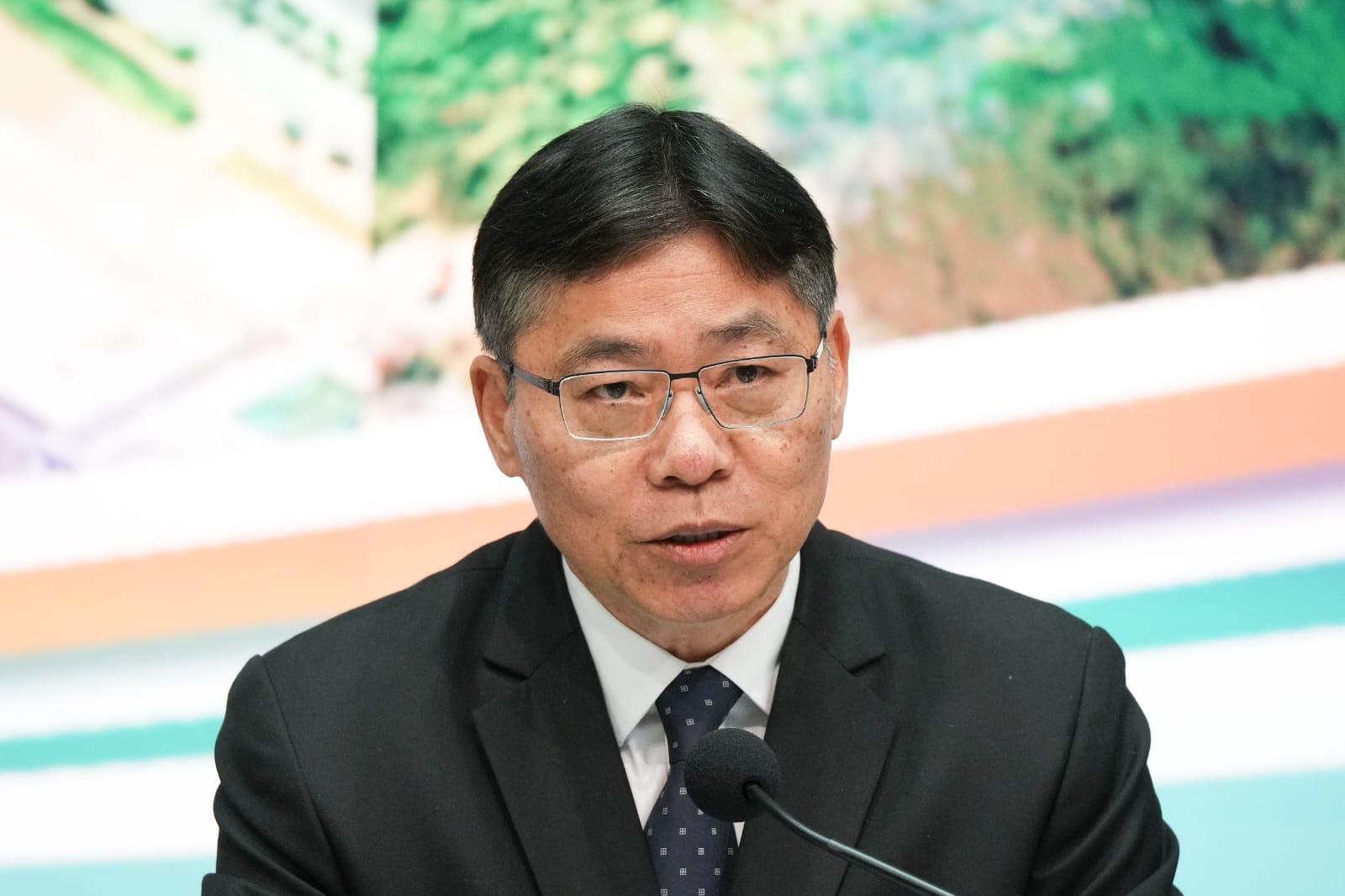 局長林世雄指,《藍圖》提出的項目橫跨多年,暫時未能準確估算各鐵路項目造價。(李睿哲攝)