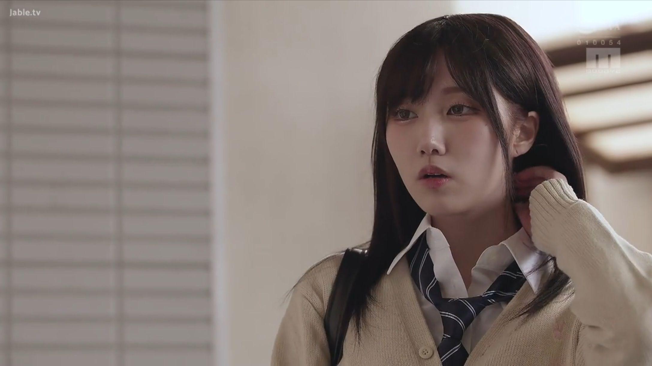 日本AV女優齋藤亞美里,在本周推出的新作中扮演高校生。