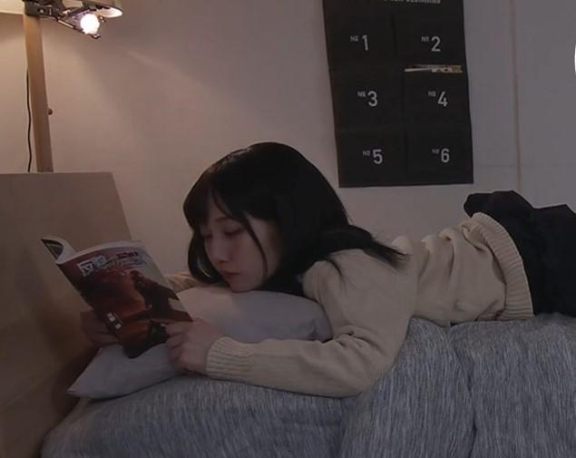 日本AV女優齋藤亞美里,在本周推出的新作中扮演高校生。