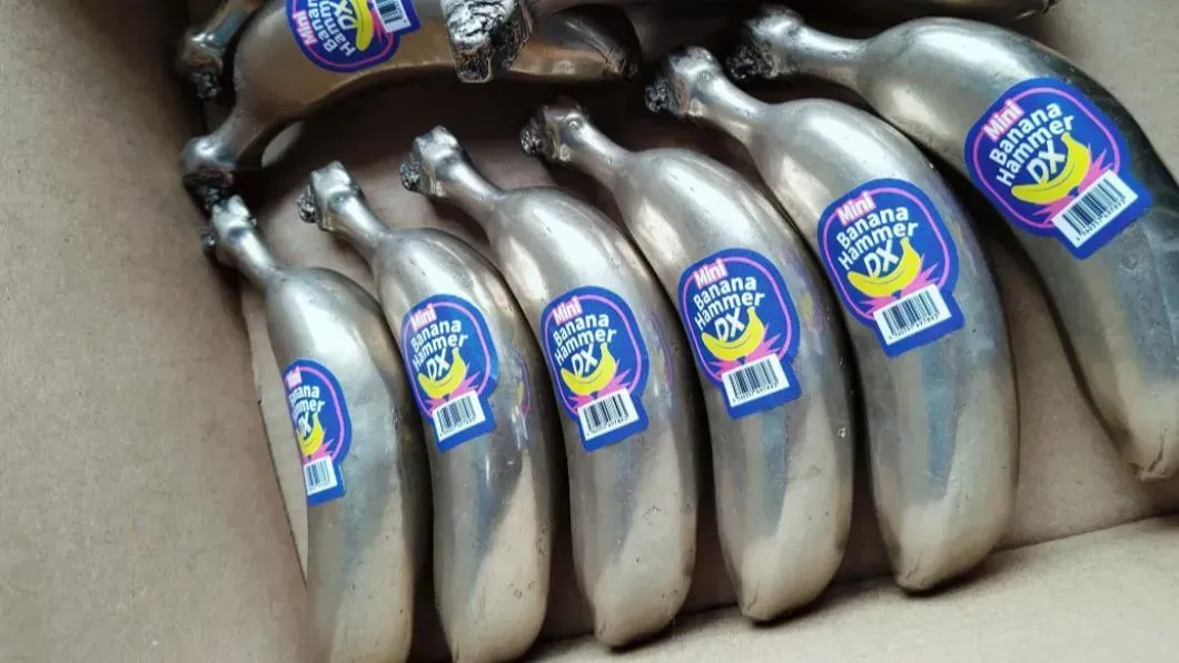 日本廠商指出,他們販賣的鋼鐵香蕉市佔率全球第一(X@@IRON_IKEDA)