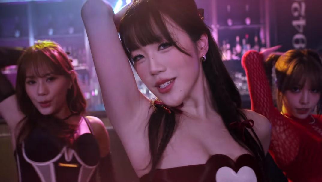 EOS新歌《Sexy Dangerous》本周五於各音樂平台上架。