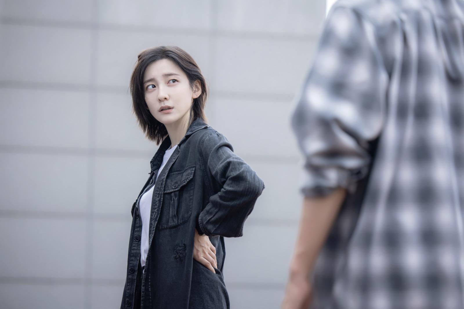 朴智賢與安普賢擦出火花,引發連環笑料。