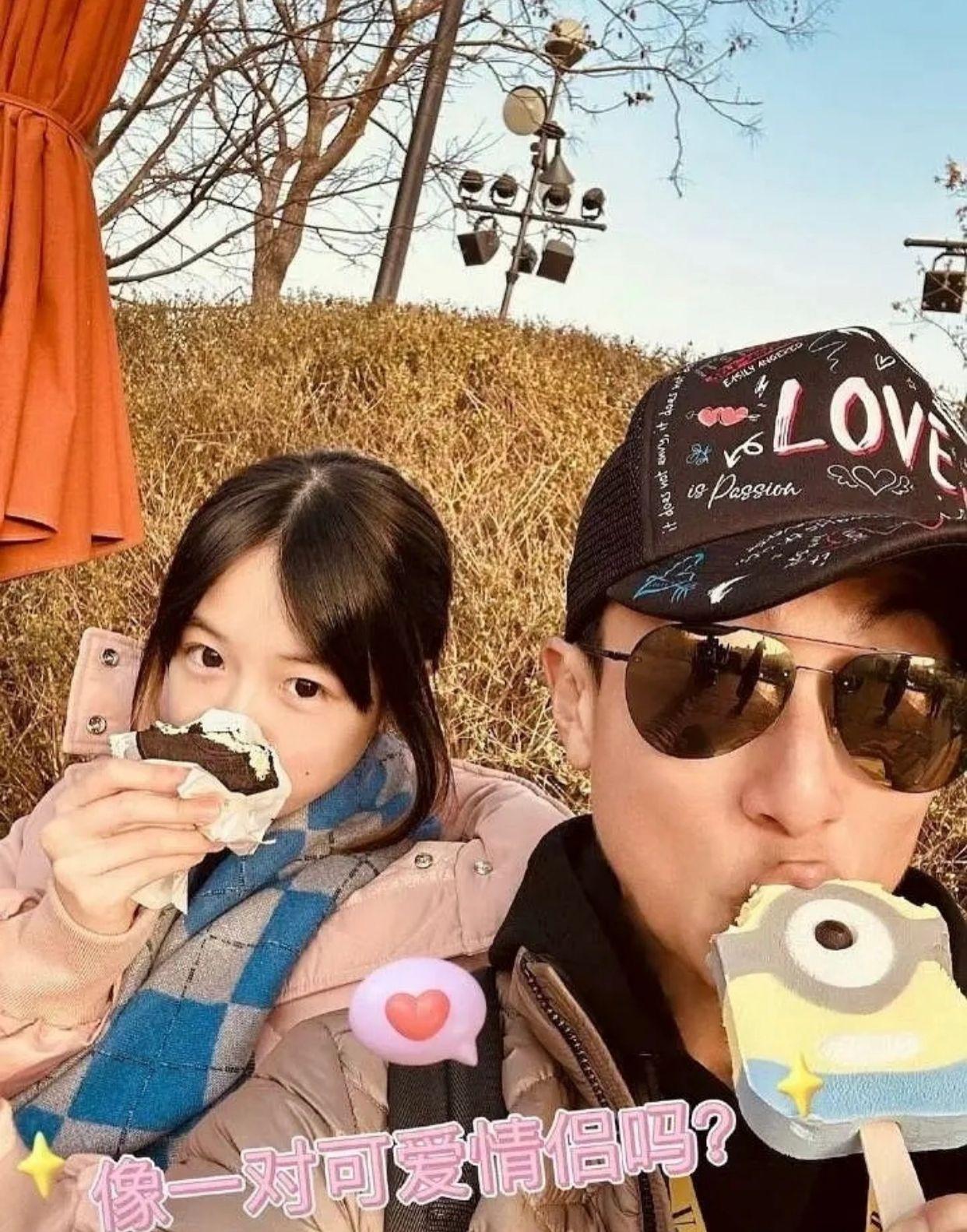 吳尊曾與子女拍攝內地節目《爸爸去哪兒》。