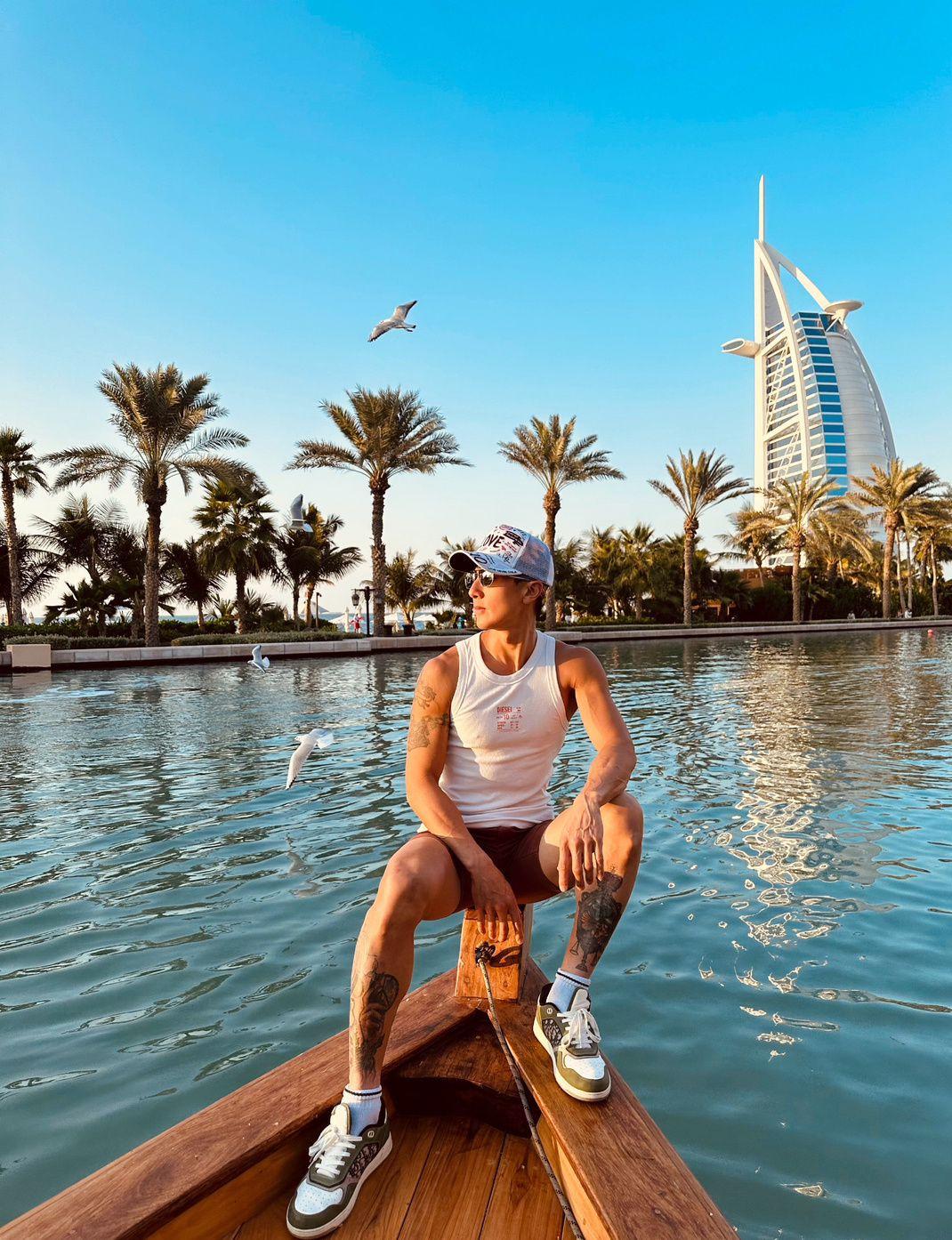 吳尊建立出廿四孝老公及好爸爸形象。