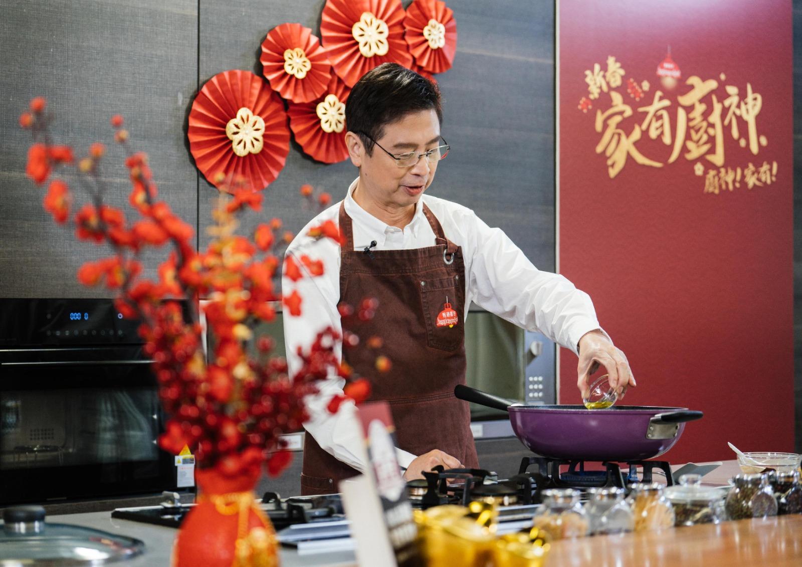 李錦聯縱橫飲食節目多逾30年。