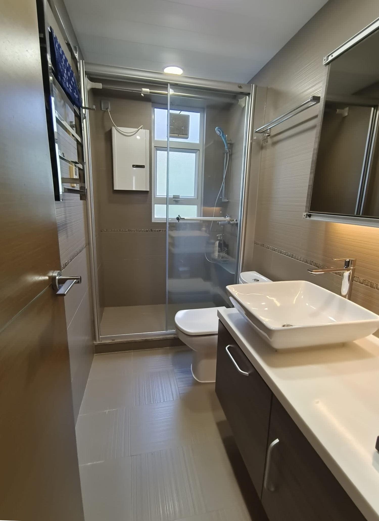 客廁面積亦闊落。