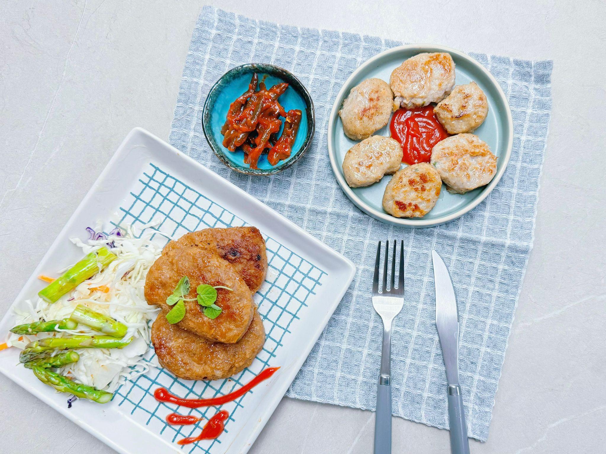 水產海盜菜式 濟州黑豚豬肉餅及豬肉丸