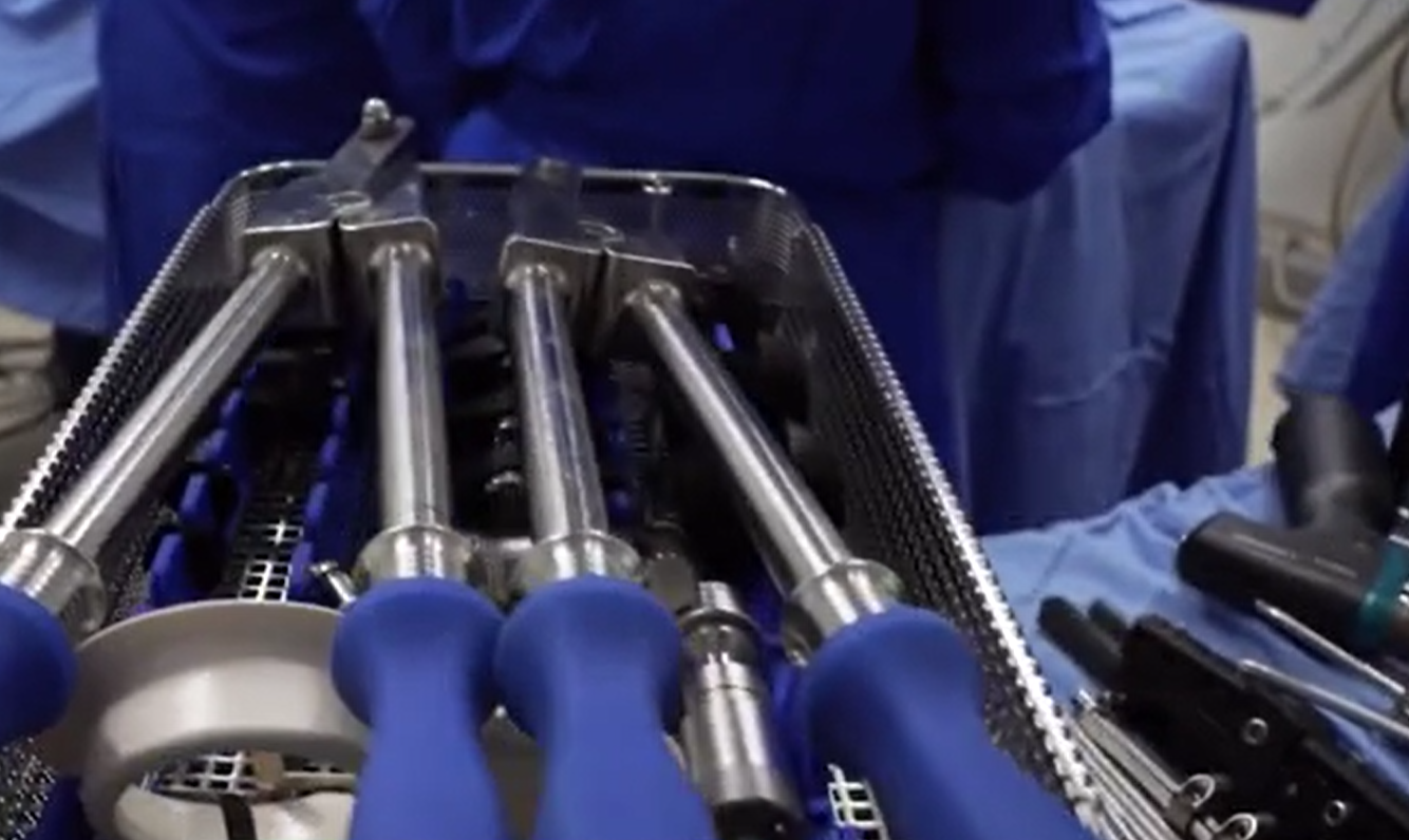 科西奧接受了增高手術。(互聯網)