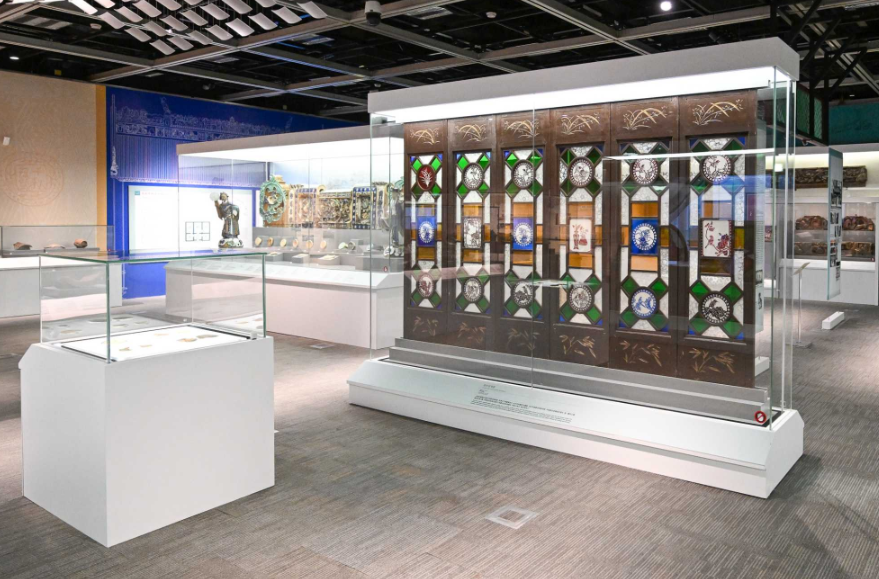 「同一屋簷下:嶺南傳統建築源流與藝術」展覽於香港文物探知館至出,展期至今年6月2日,免費入場。