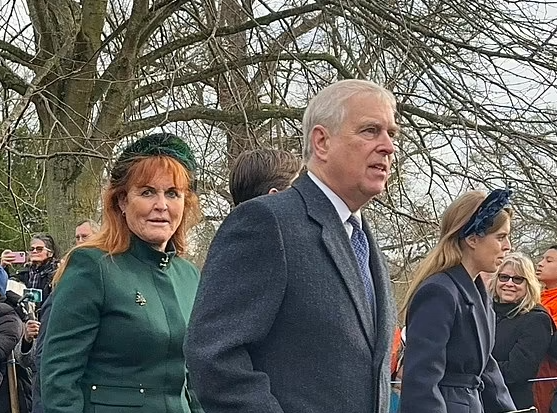 莎拉1986年與安德魯結婚,誕下兩名女兒,1996年5月二人宣佈離婚。(資料圖片)