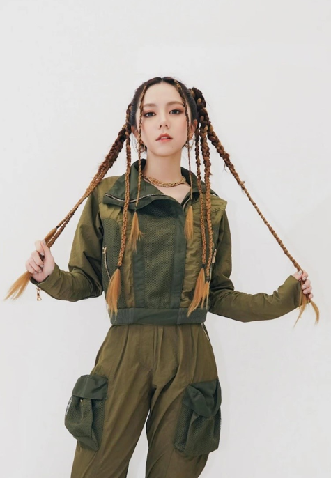 G.E.M.(賽會圖片)