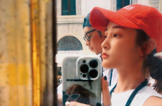 王淨與曹佑寧公開戀情後越愛越高調。