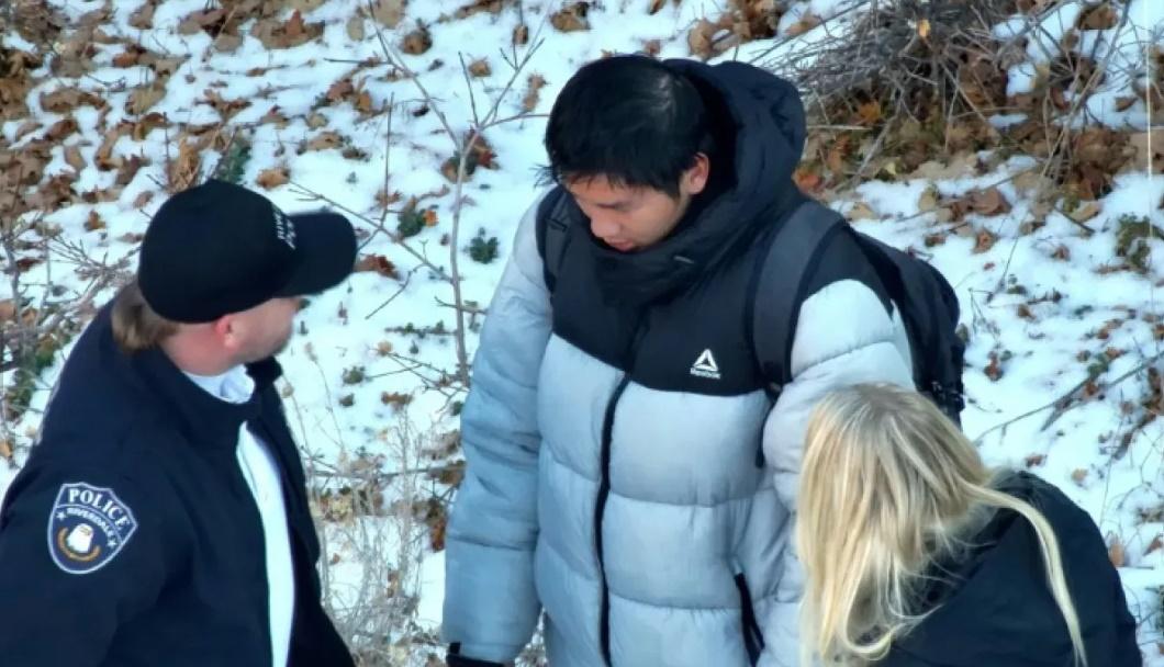 美警在猶他州布里格姆城峽谷地區山腰處的一個帳篷裡找到莊凱。(X)