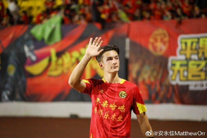 剛於元旦日渡過27歲生日的安永佳日前已發表離隊感言(安永佳社交平台)