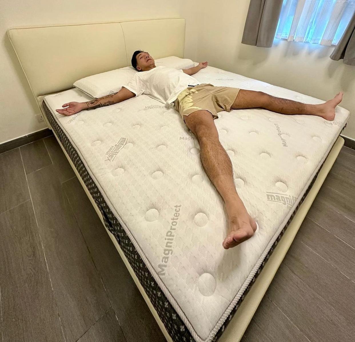 柳俊江與女友Grace同居大埔黃宜坳寓所。