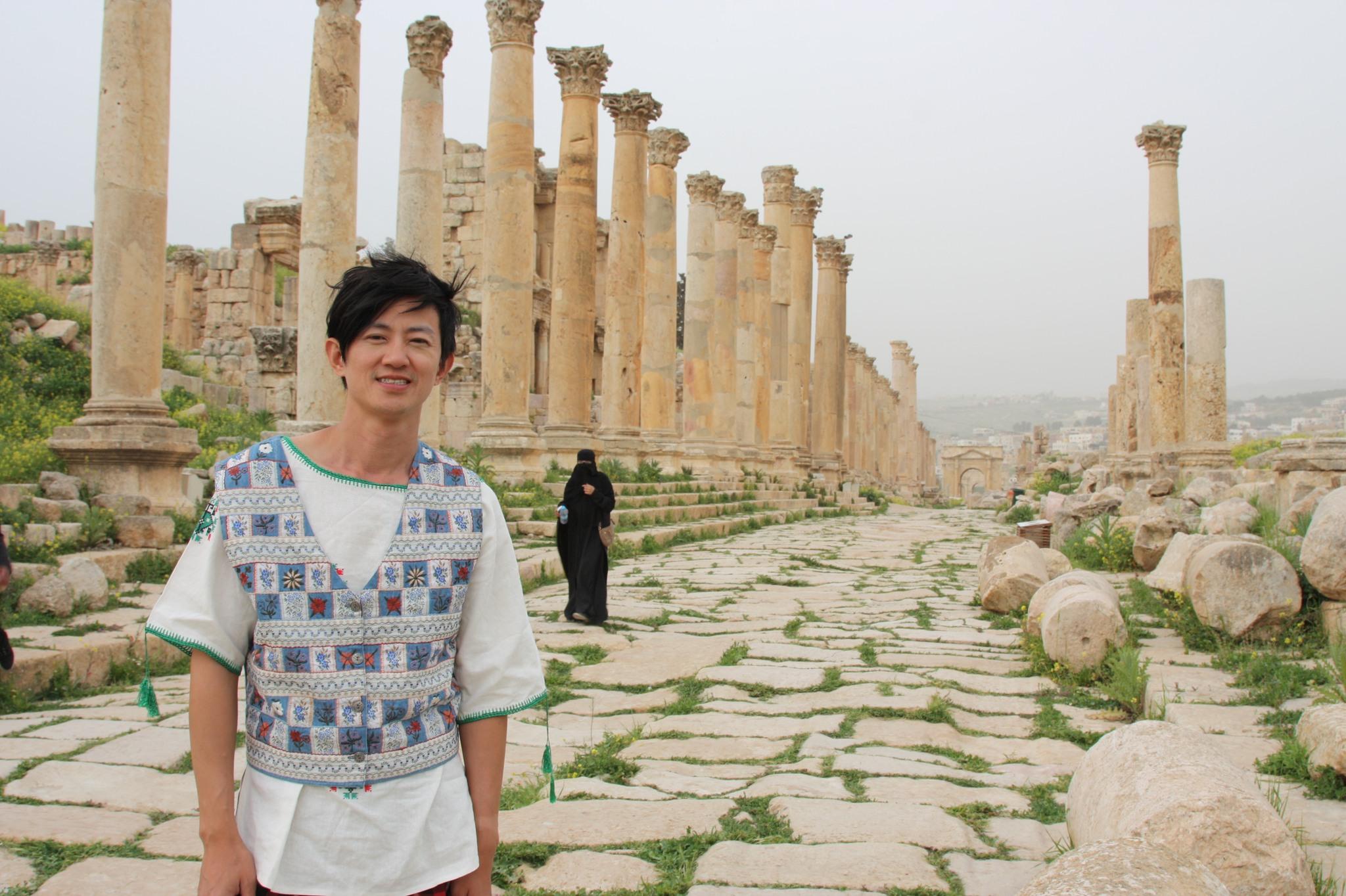 旅遊達人項明生(James)