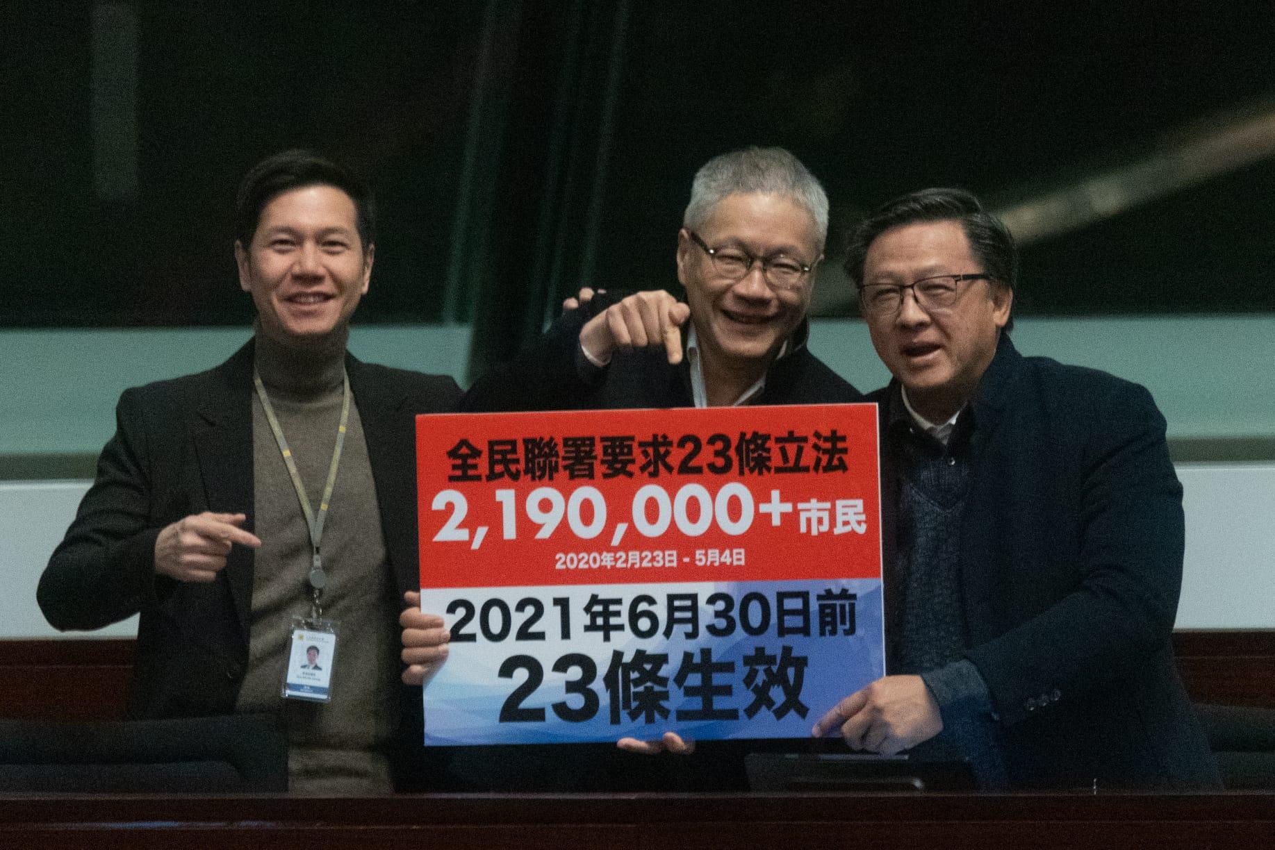 特首李家超出席立法會「行政長官互動交流答問會」。(蘇文傑攝)