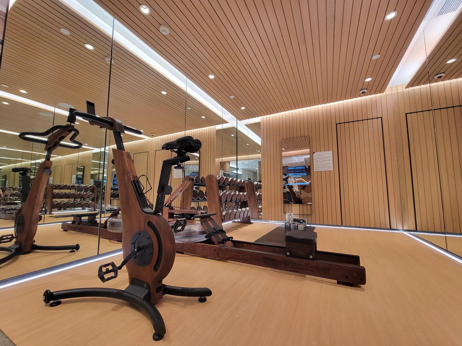 Elize PARK示範單位|淺木色及米白色為主調 一房連裝修特設360度旋轉電視架(多圖有片)|旺角新盤