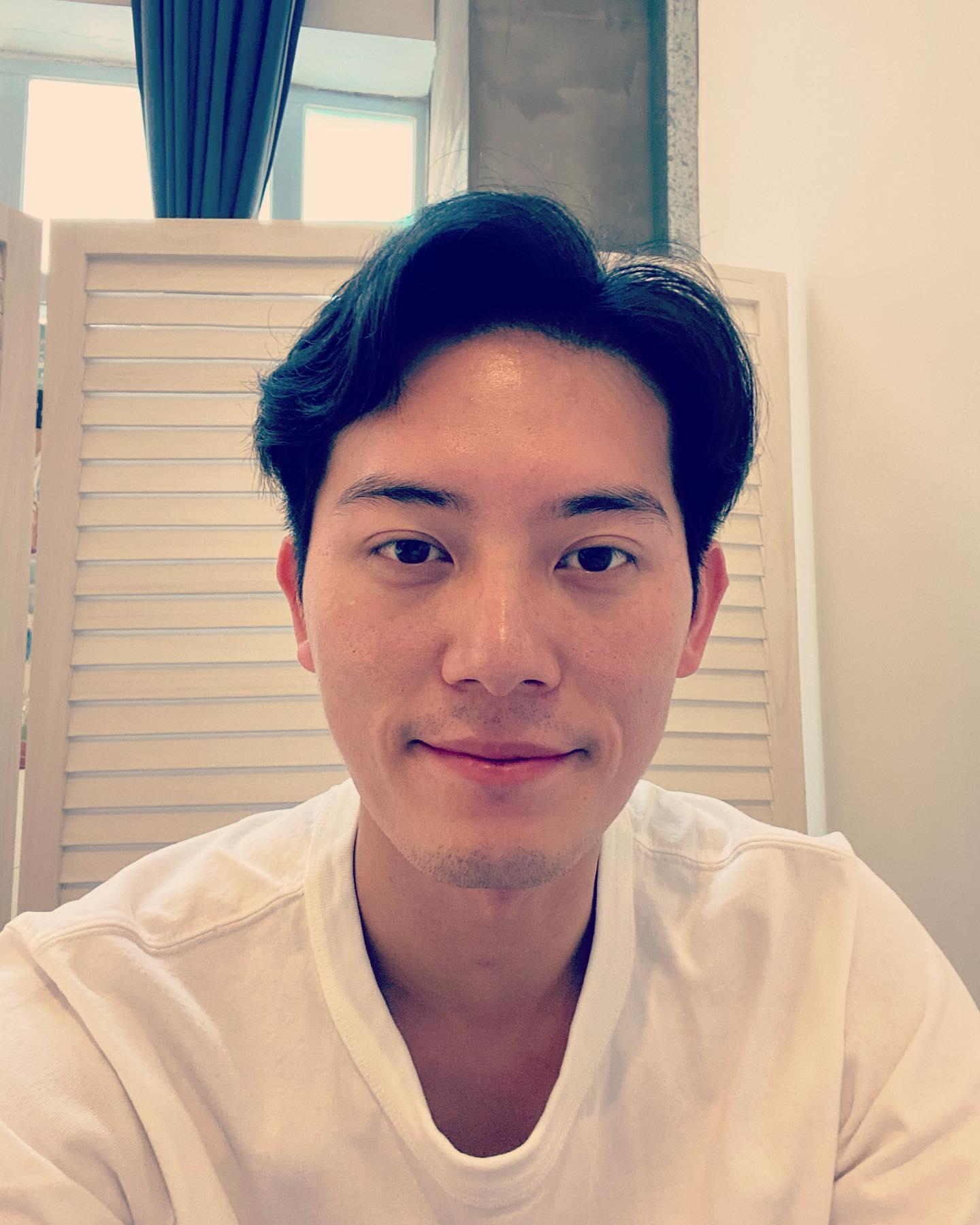 麥明詩盛勁為傳結婚,男方盛勁為為副機師。(盛勁為FB)