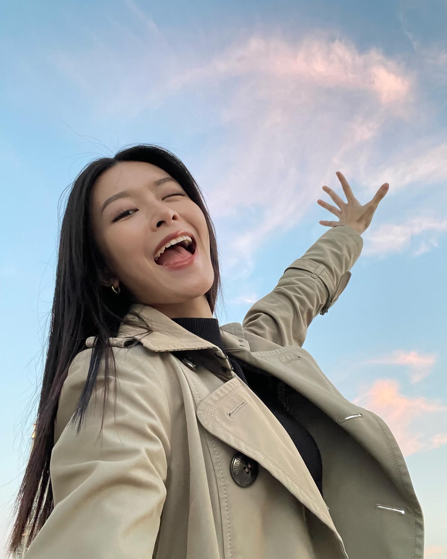 文詠珊Janice Man 2019年與吳啟楠結婚,婚後保持良好狀態