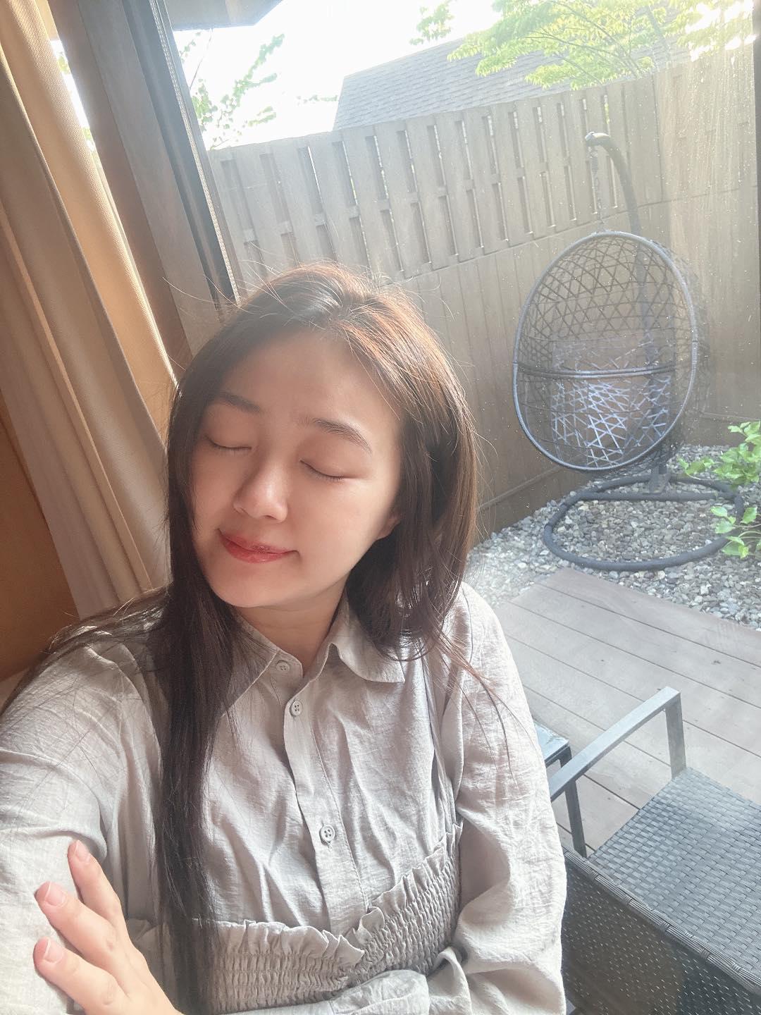 丫頭詹子晴參加我愛黑澀會出道(丫頭詹子晴IG)