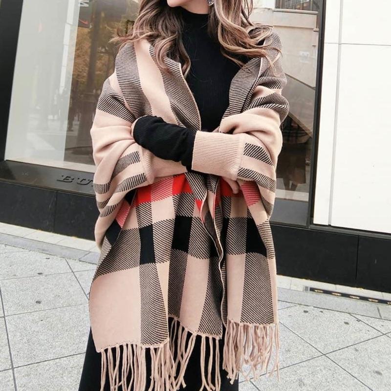 冬天加上披肩可守住體內陽氣。