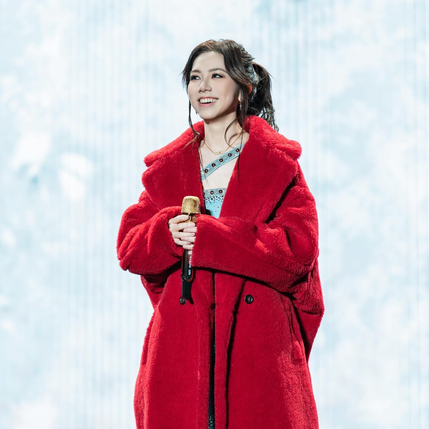 G.E.M.鄧紫棋FB達372萬Followers,IG更達741.5萬(G.E.M.鄧紫棋IG)