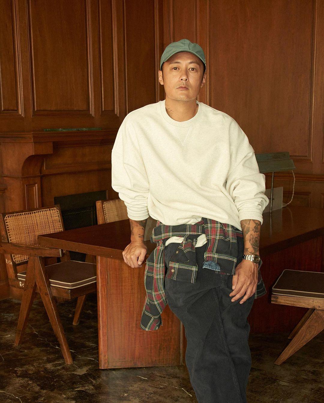 余文樂在IG更新近況,與小紅書被野生捕獲差距不少。(余文樂)