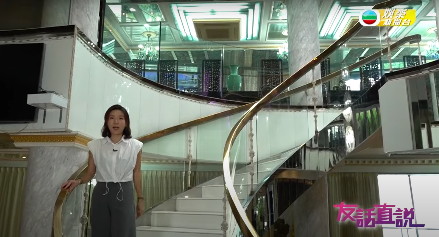 趙苑中央有條旋轉樓梯