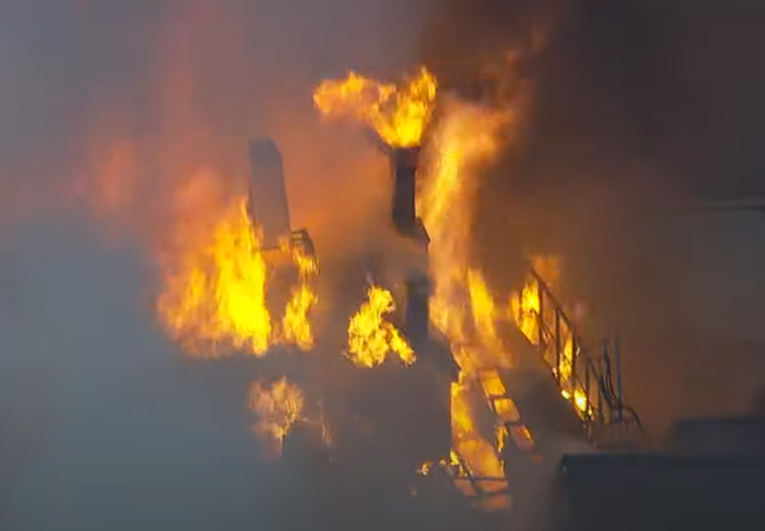 日本北九州市小倉北區知名商店街「魚町銀天街」當地時間今日(3日)下午發生大火