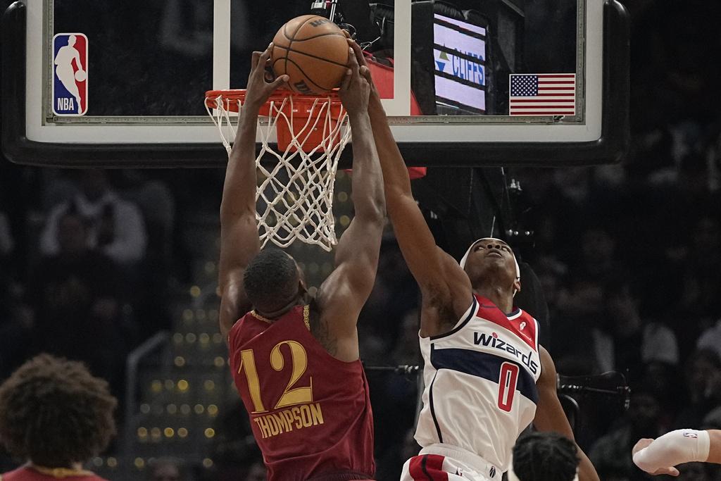 騎士大勝巫師39分。(美聯社)